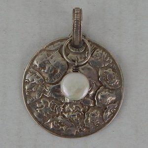 Silpada Pendant S1955 Silver Coin Pearl~1.5" Diam.